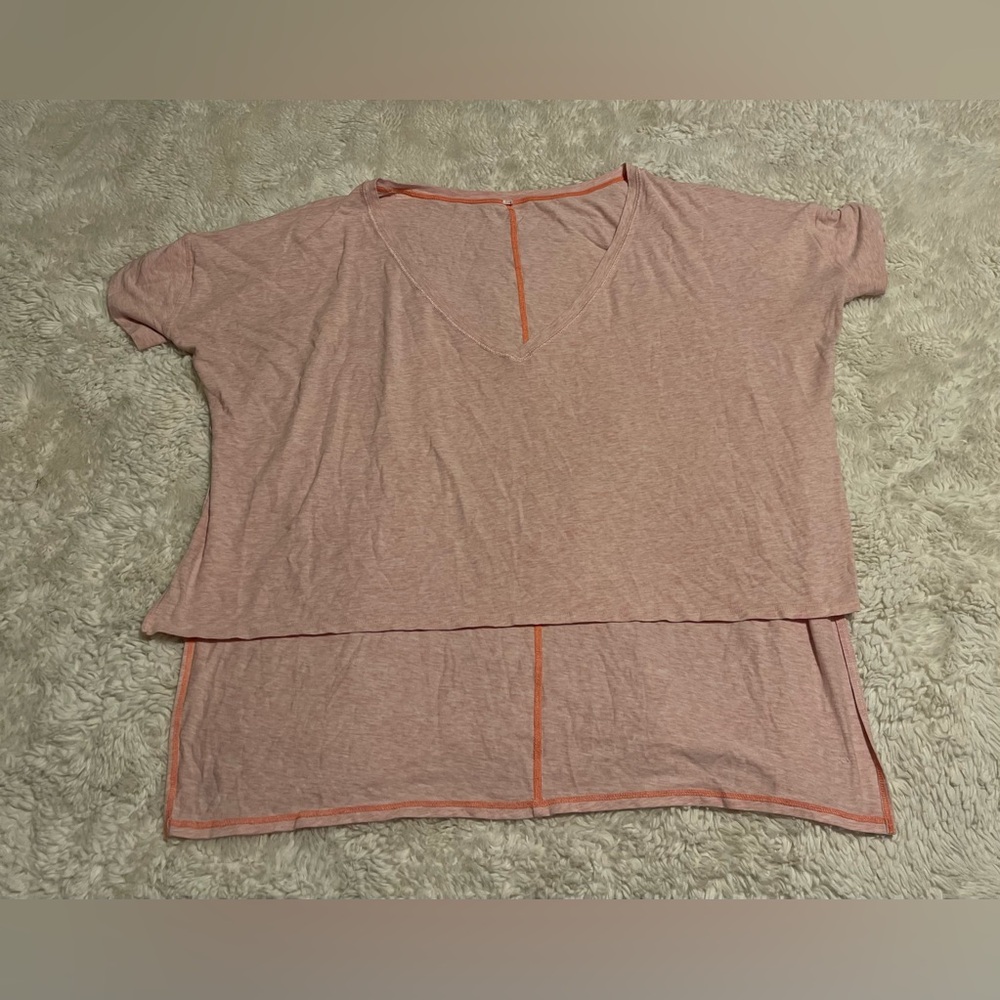 LULULEMON ATHLETICA My Mantra Womens V Neck High Low Hem T-Shirt Sz 12 Pink